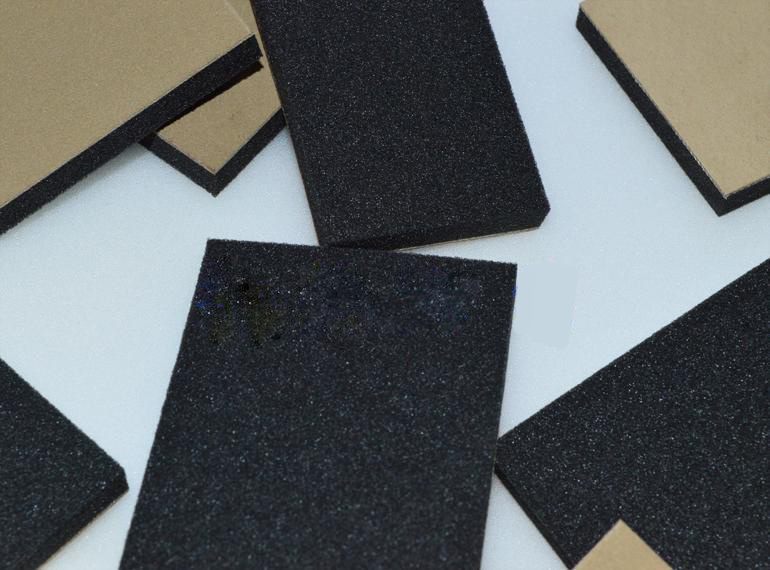 Special sponge for printing platform matching